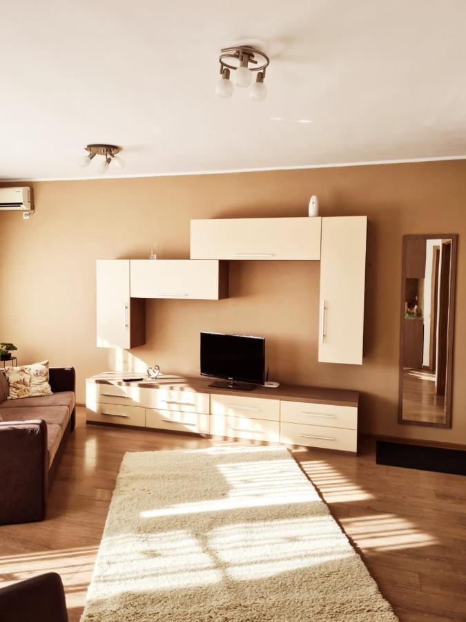 Ideal Apartments Oradea Exterior foto